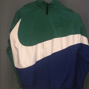 Nike windbreaker